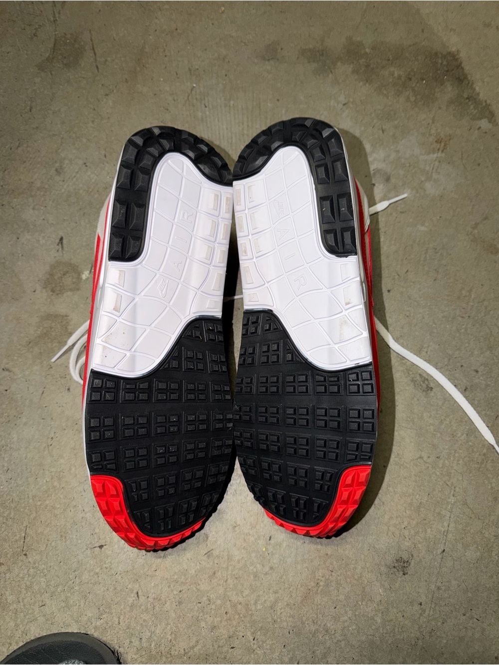NWOT Nike White and Victory Red Air Max Golf Shoes - Picture 6 of 7